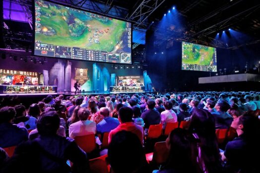 Hé lộ cách tổ chức giải eSports đỉnh cao: Bí mật chỉ dân chuyên mới biết!